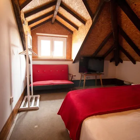 Casa Com Historia 3* كوفيلهَ